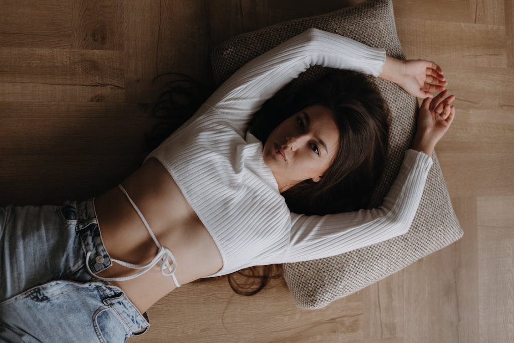 6 coisas que uma mulher pode fazer quando desconfiar que está sendo traída