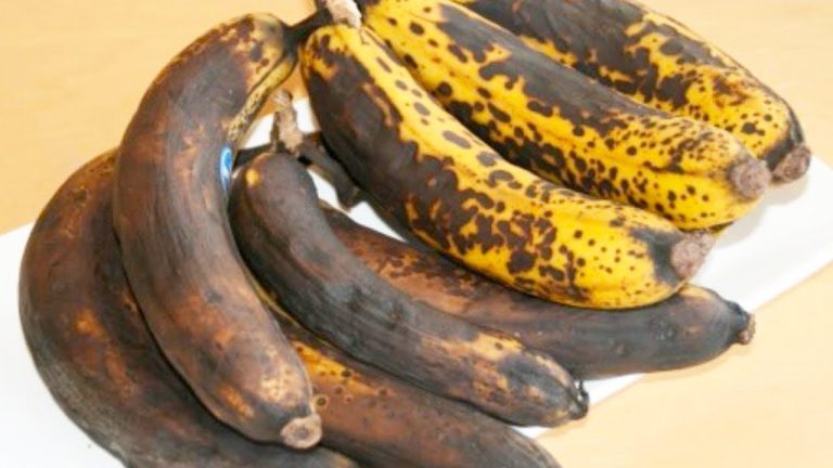 A verdadeira razão pela qual uma banana acaba ficando preta
