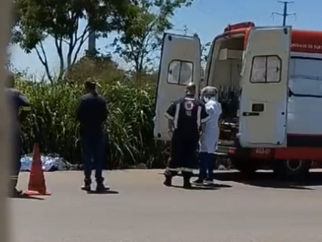 Passageiro morre no DAIA após porta de caminhão se abrir e ele cair do veículo