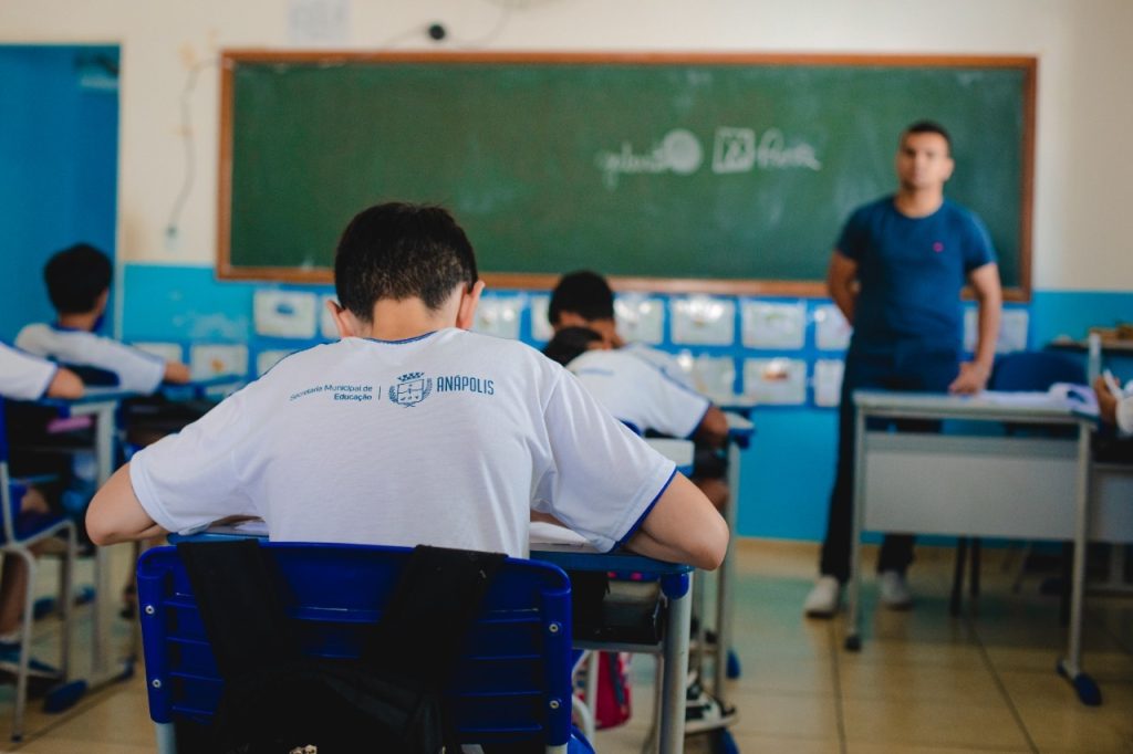 Professores e alunos denunciam merendas de baixa qualidade nas escolas municipais de Anápolis: “quase ninguém quer comer mais”