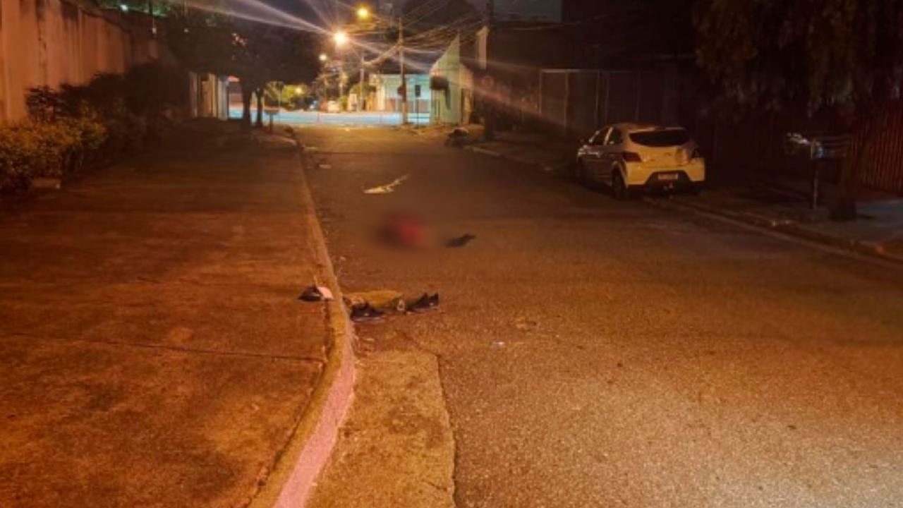 Homem morre após ser atropelado em avenida de Goiânia.