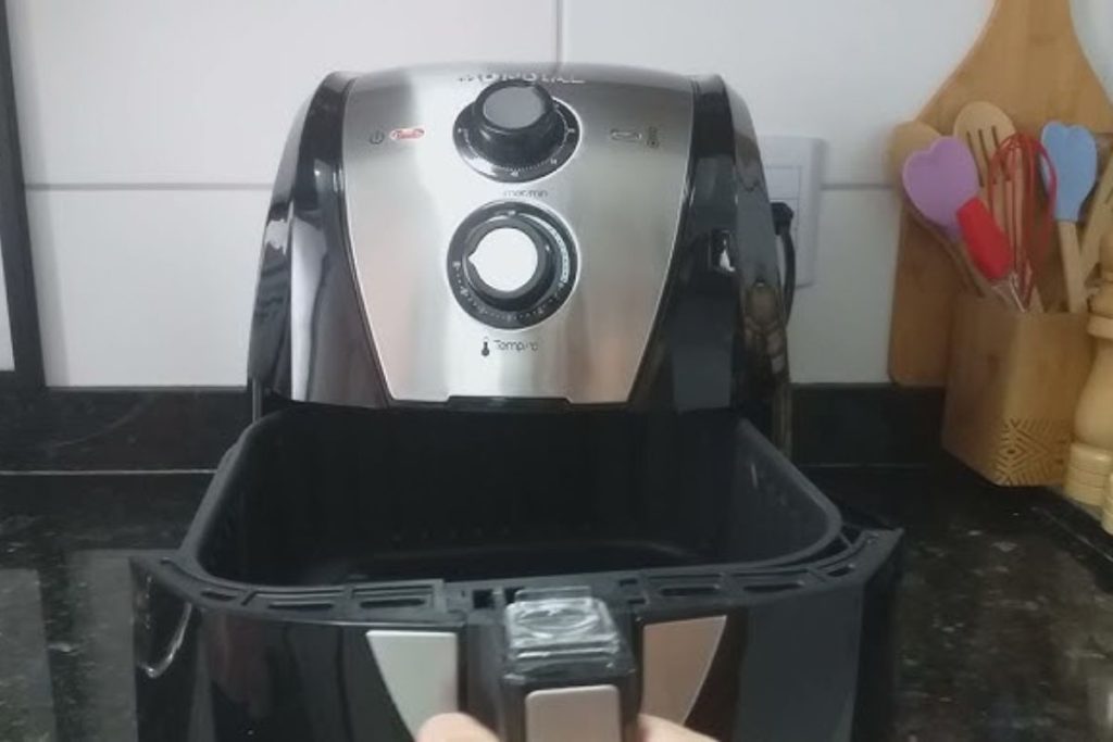 Aprenda a desligar a Air Fryer sem voltar o botão timer (todos precisam saber)