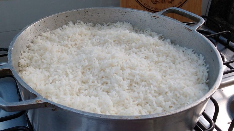 Você pode não saber, mas comendo arroz desse jeito ganhará aumento de energia; veja mais benefícios