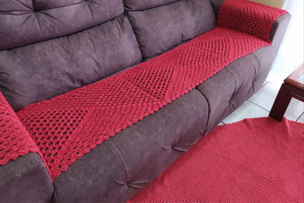 O segredo para limpar o sofá e o carpete sem esforço