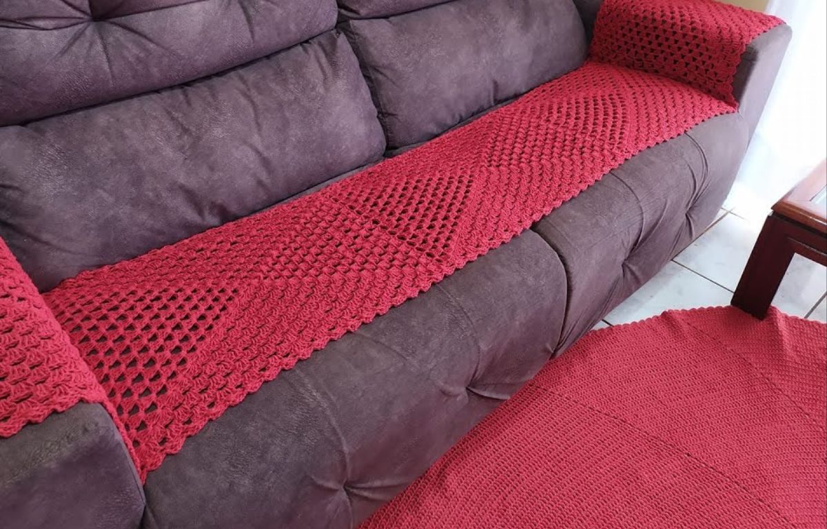 O segredo para limpar o sofá e o carpete sem esforço