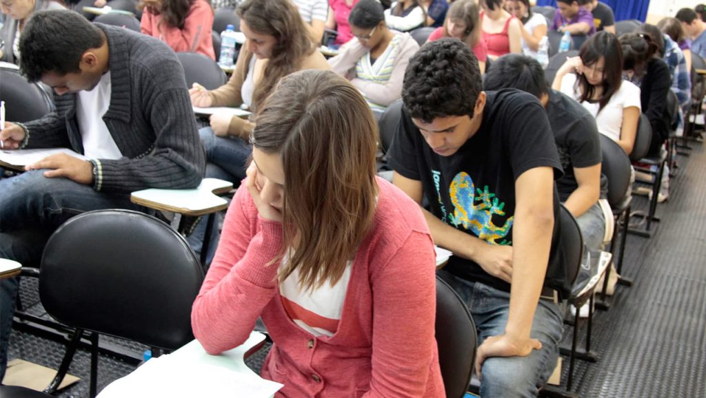 Tribunal de Justiça de Goiás abre concurso público com salários de R$ 5,2 mil; veja as vagas