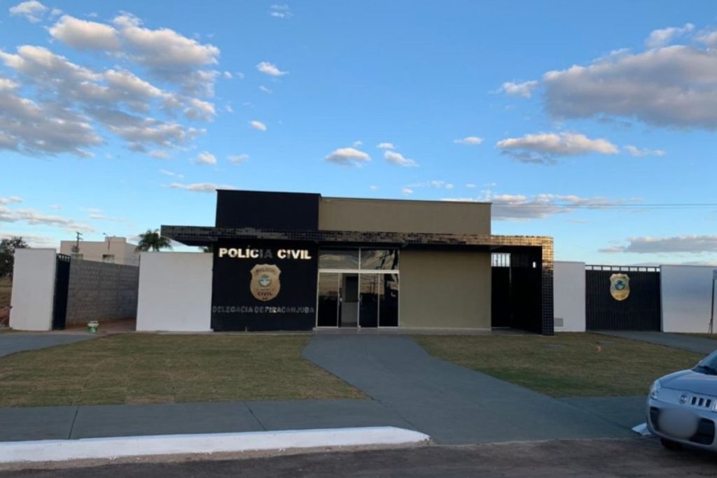 Delegacia de Polícia (DP) de Piracanjuba.