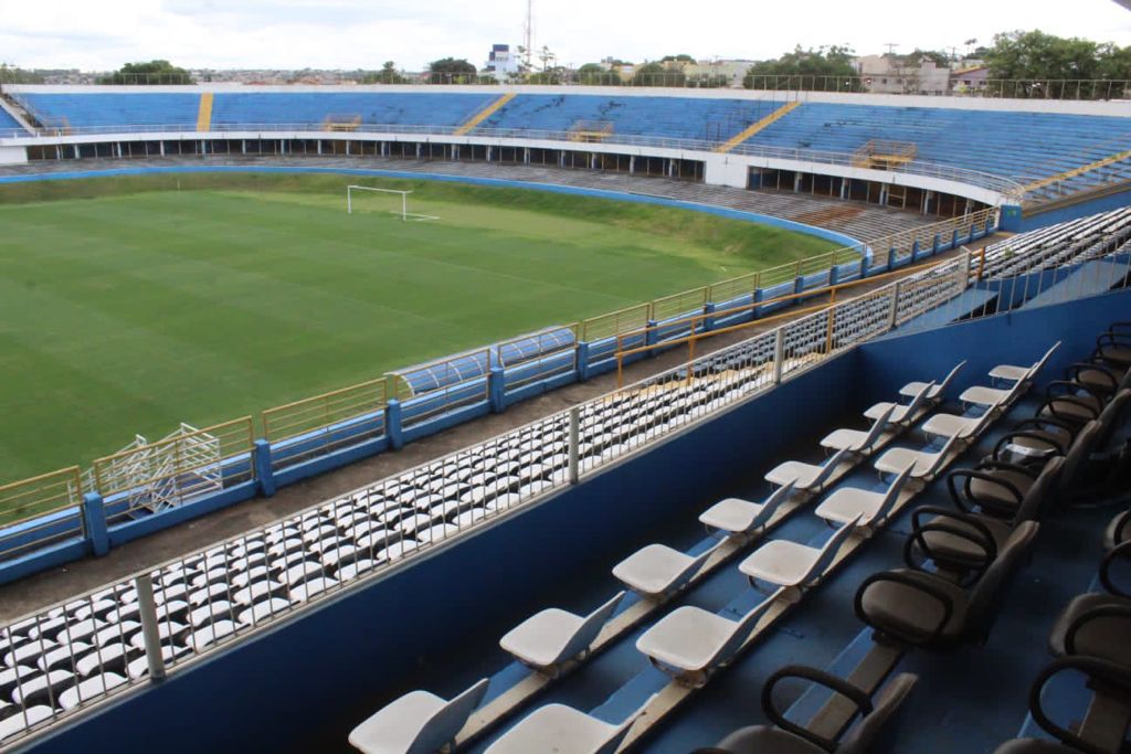 Estádio Jonas Duarte, em Anápolis. (Foto: Carlos Alberto Past)