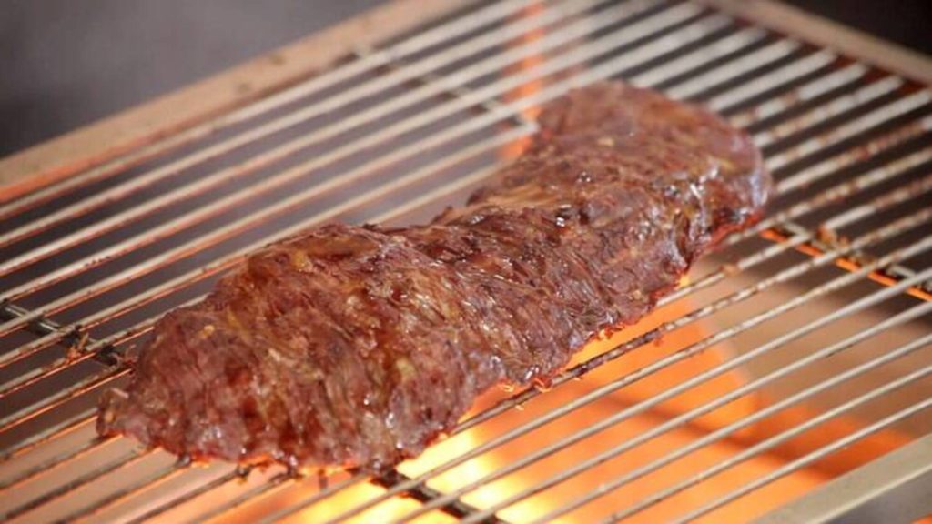 6 cortes de carnes que muitos não sabiam que ficam ótimos no churrasco