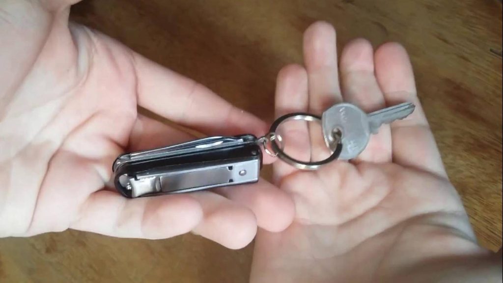 Usar o cortador de unha como chaveiro é um excelente opção