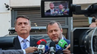 Defesa de Bolsonaro pede ao Supremo que passaporte seja devolvido