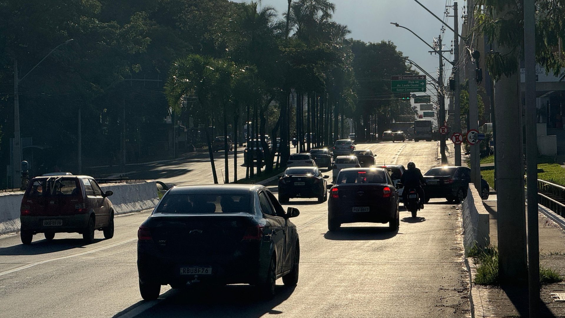 Trânsito em Goiânia. (Foto: Secom)