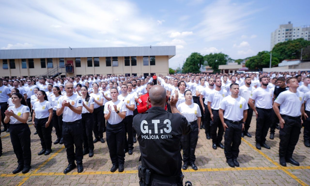 Foram mais de 800 aprovados nos concursos da Polícia Civil e Militar de Goiás