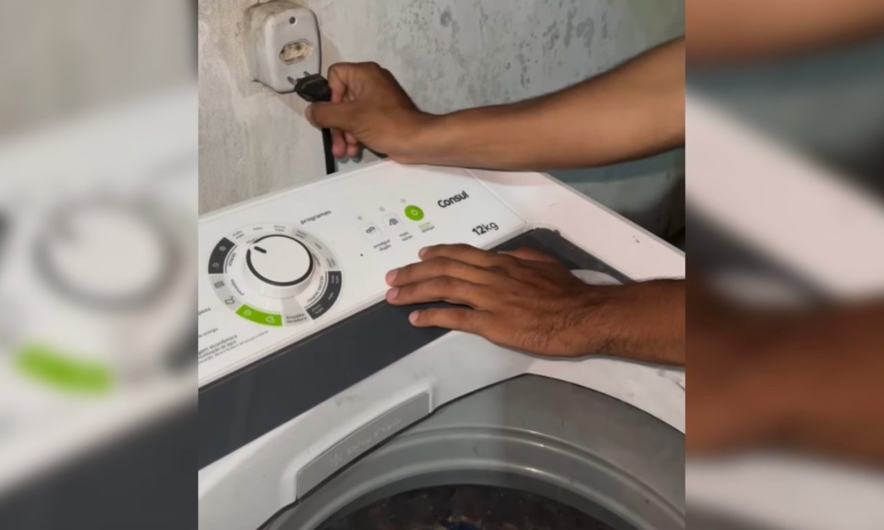 Profissional ensina técnica para resolver barulho na máquina de lavar