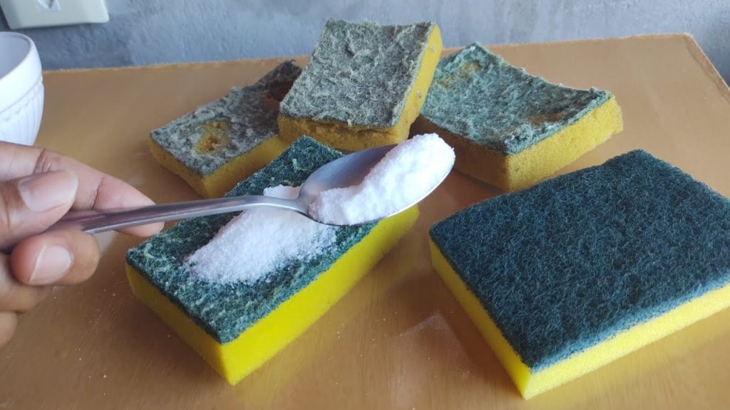 Muitas donas de casa têm adotado este truque novo para lavar pratos