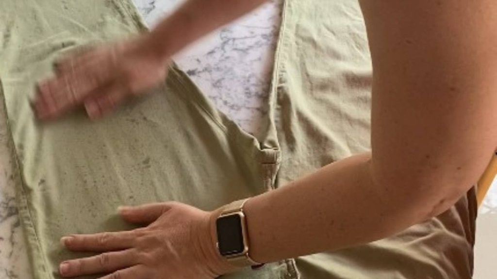 Existem diferentes formas de lavar a roupa e não precisar passar depois