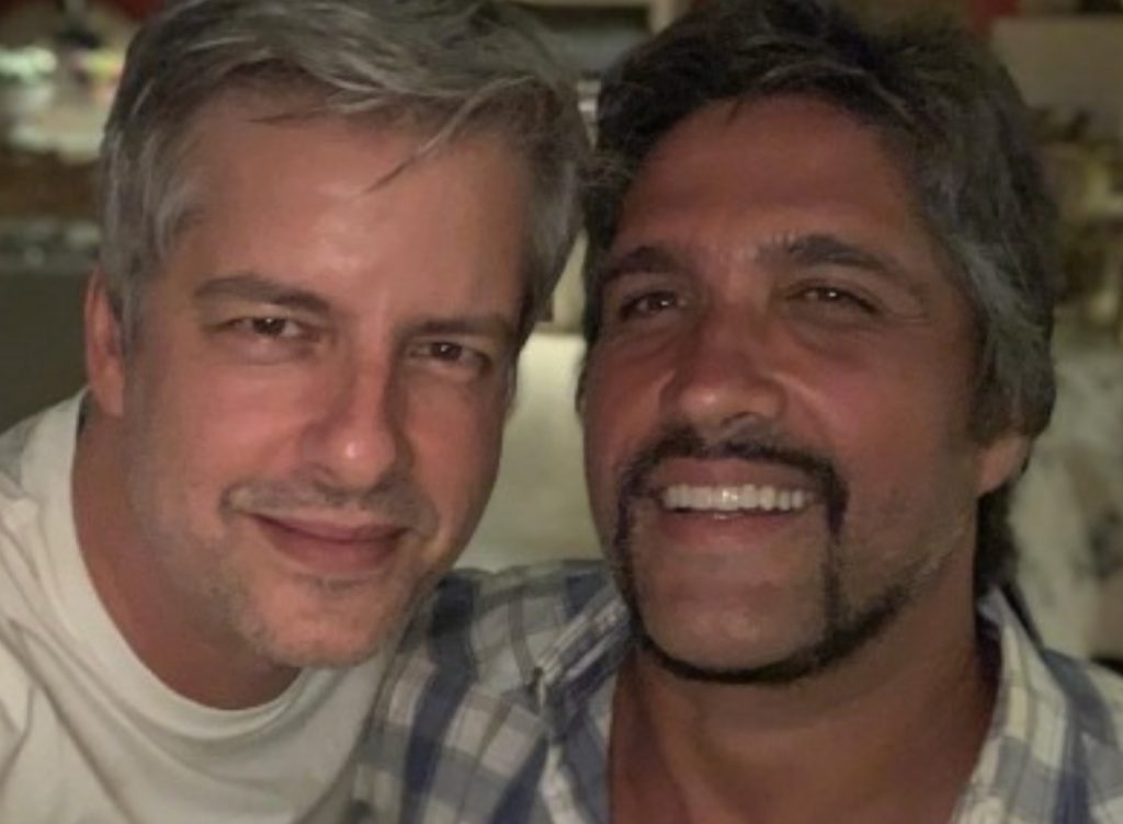 Victor e Leo retomam parceria em show após separação e cancelamento