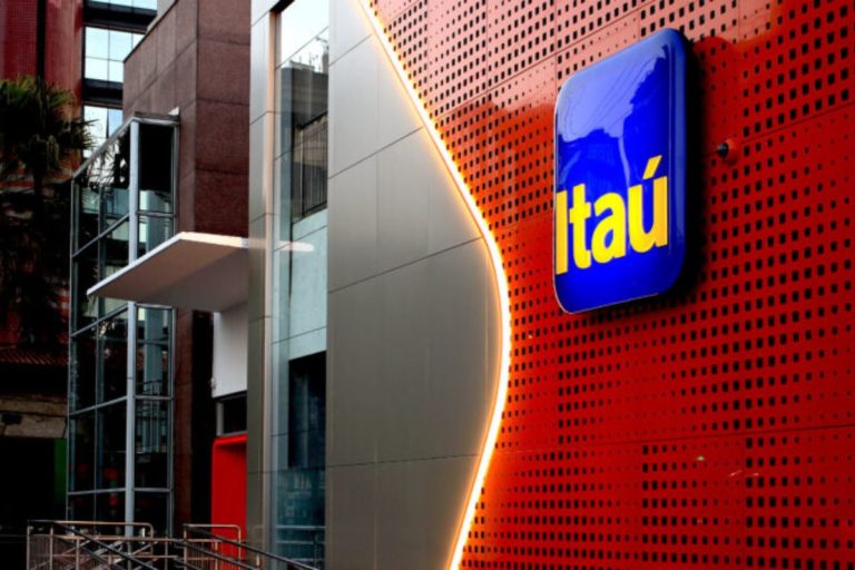 Com mais de R$ 3.400 de salário, Itaú oferece vagas home office em todo o Brasil