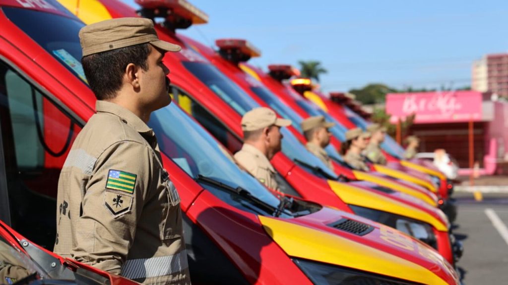 Exército aumenta limite de armas para policiais militares e bombeiros