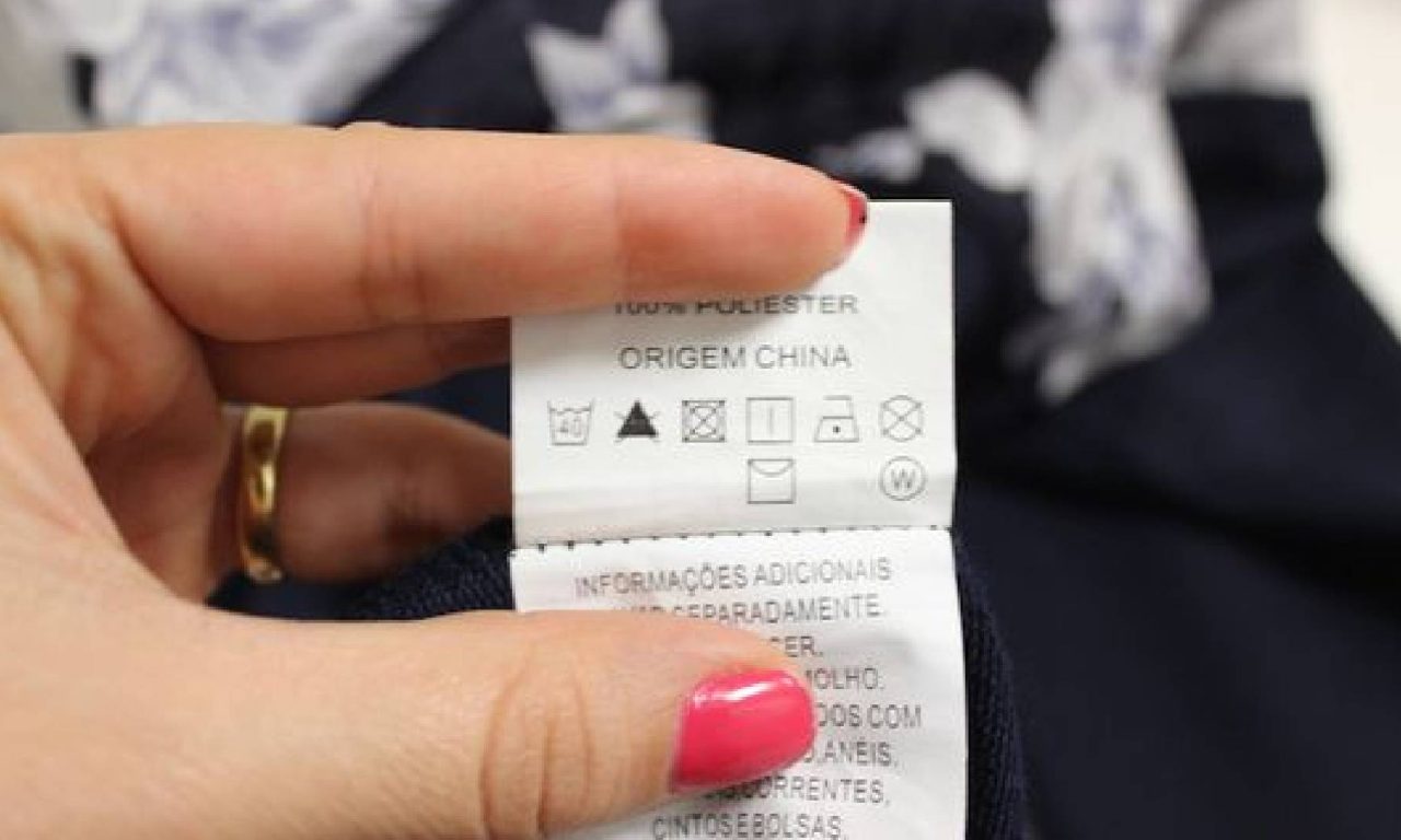 Os símbolos nas etiquetas das roupas escondem significados