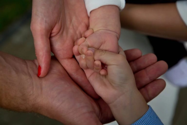 mãos família bebê Nome