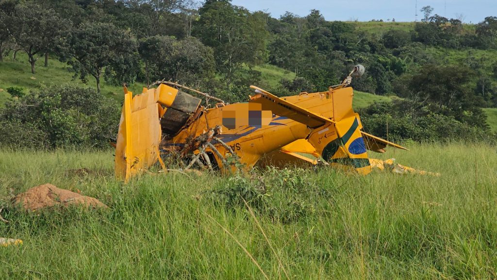 Aeronave faz pouso forçado às margens de rodovia e bombeiros são acionados