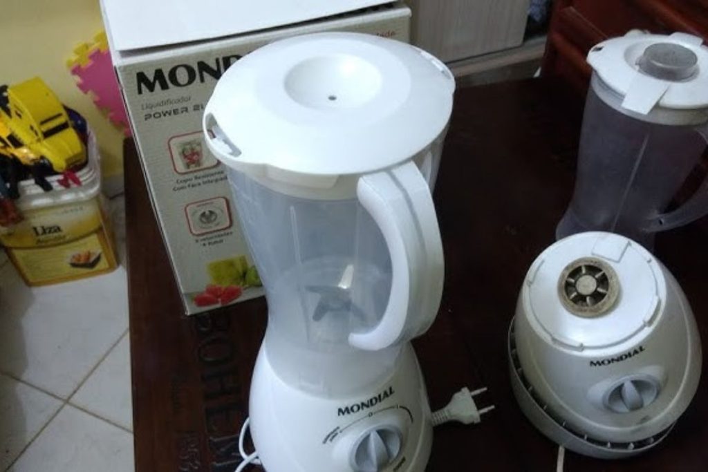 A forma correta de lavar o liquidificador (assim é muito mais simples)