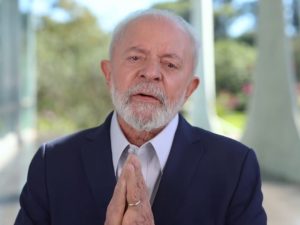 Lula sugere veto a IA na eleição e, sem citar Flávio Bolsonaro, diz que 'verdade não falha'