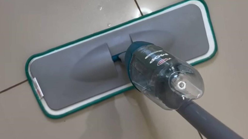 Álcool é uma excelente opção para limpar o porcelanato