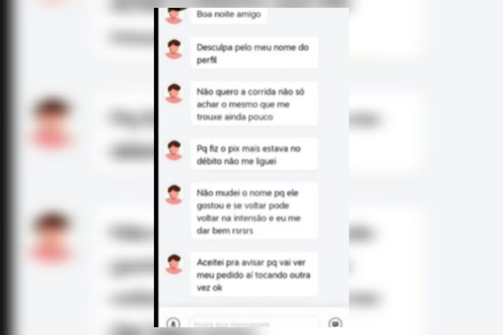 Motorista de aplicativo se surpreende com nome de passageiro que mandou mensagens