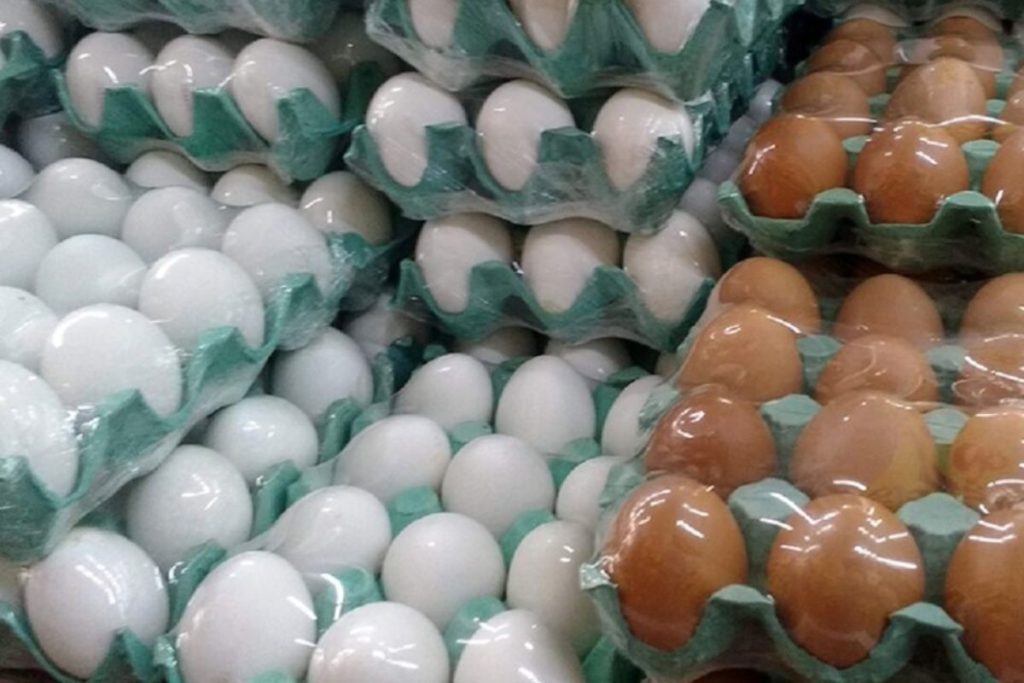 É preciso fazer exatamente isso antes de quebrar um ovo