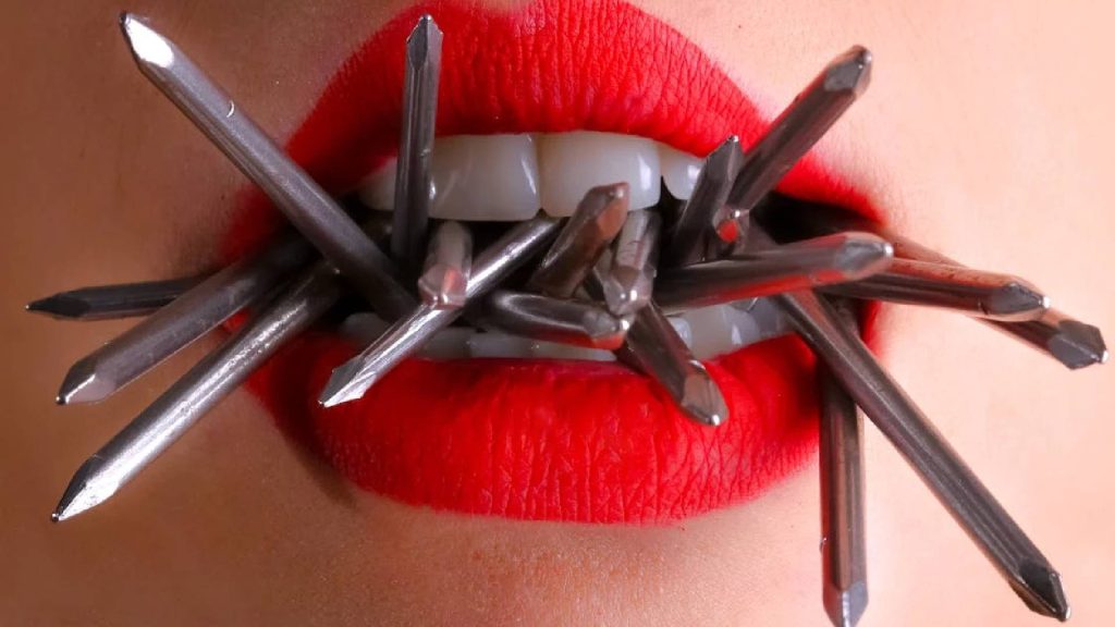 6 frases que transformam uma pessoa que é bonita em feia quando são ditas