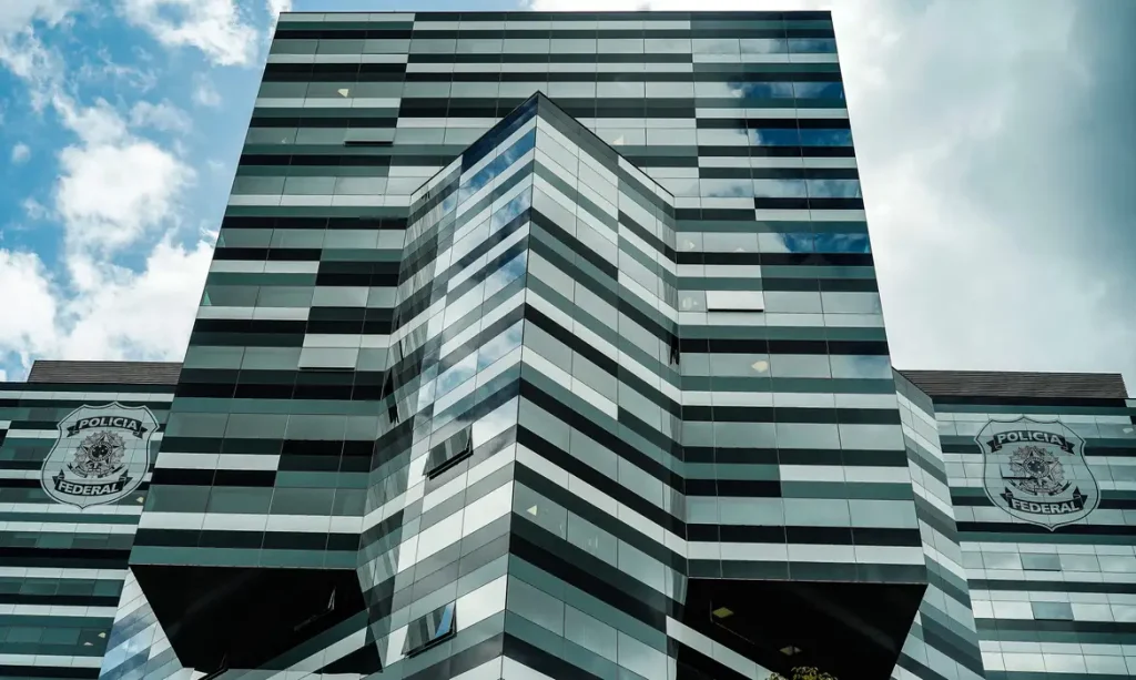 PF apura nova joia ofertada ao Brasil e desviada no governo Bolsonaro