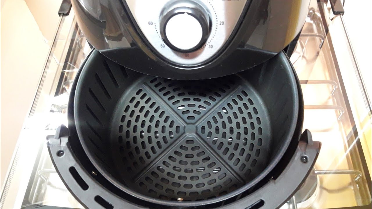 Como tirar a gordura encrostrada na Air Fryer sem precisar esfregar