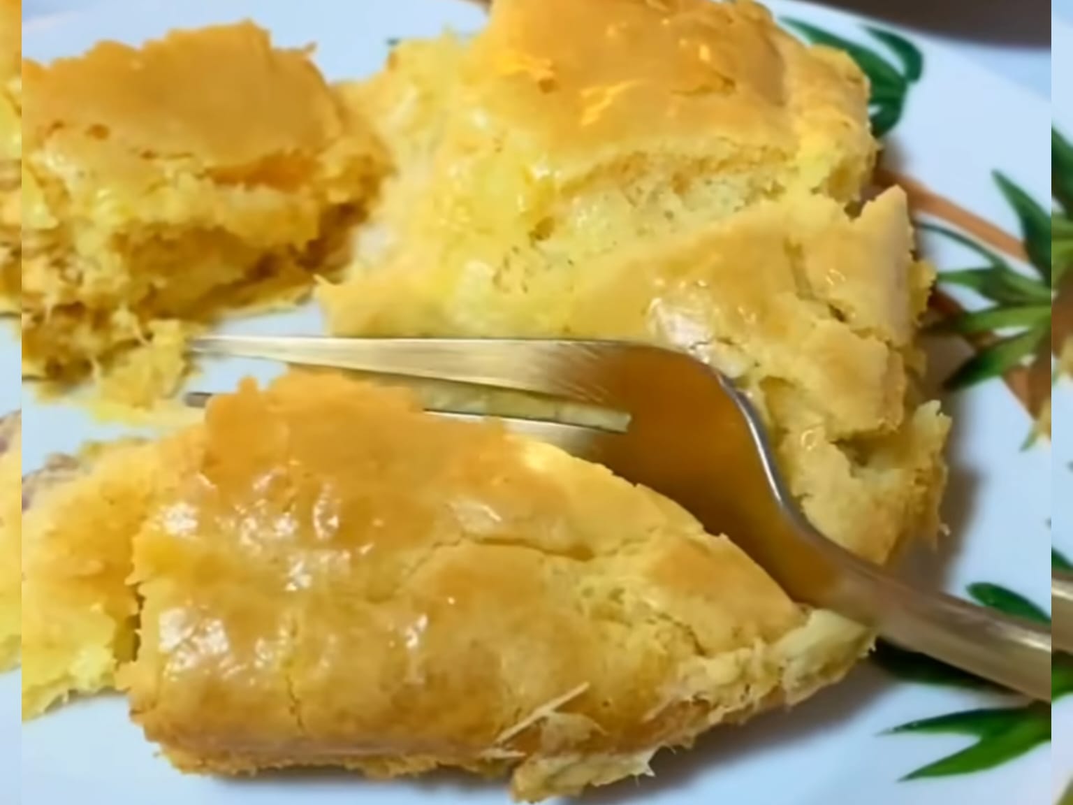 Torta de liquidificador com a massa fofinha: aprenda como fazer