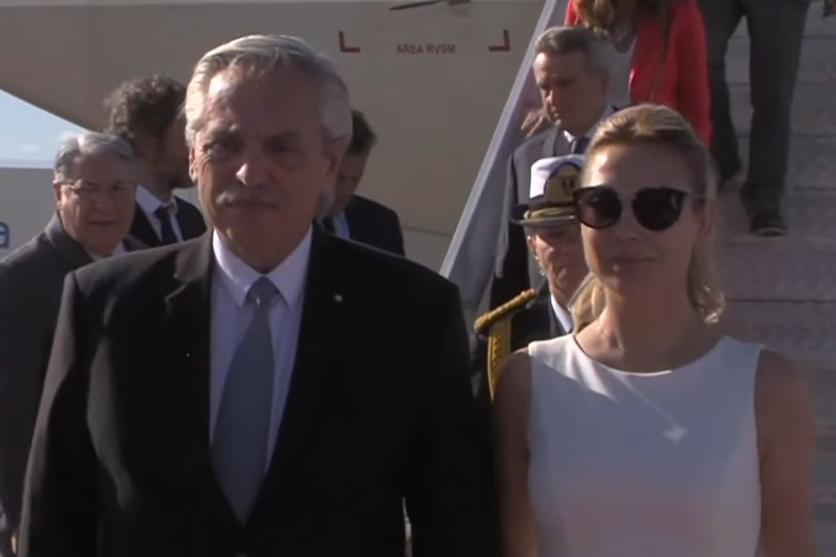 Ex-presidente da argentina Alberto Fernández e ex-primeira dama, Fabiola Yáñez. (Foto: Captura/Youtube)