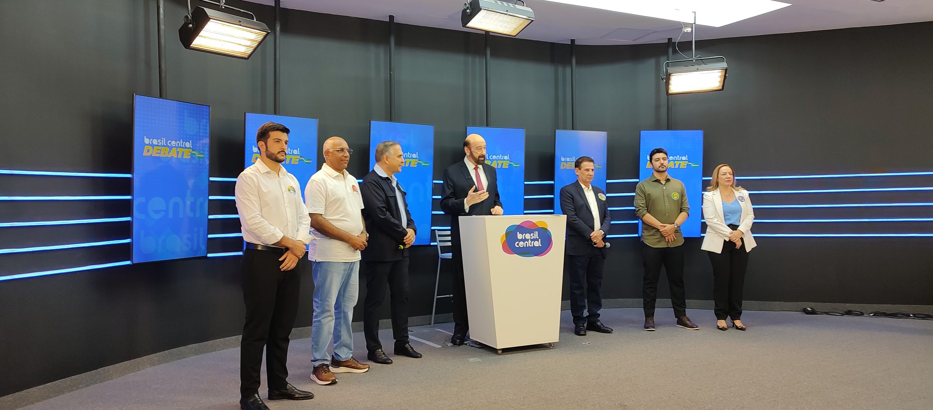 Candidatos à Prefeitura de Goiânia participaram de debate organizado pela TBC. (Foto: Pedro Hara/Portal 6)