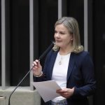 ministra-chefe da Secretaria de Relações Institucionais do governo federal, Gleisi Hoffmann. (Foto: Zeca Ribeiro / Câmara dos Deputados)