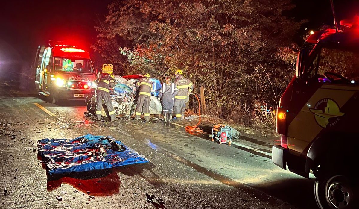 Acidente deixa motorista morto em Goiás. (Foto: Reprodução)