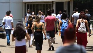 Fies: inscrições para vagas do segundo semestre terminam nesta terça