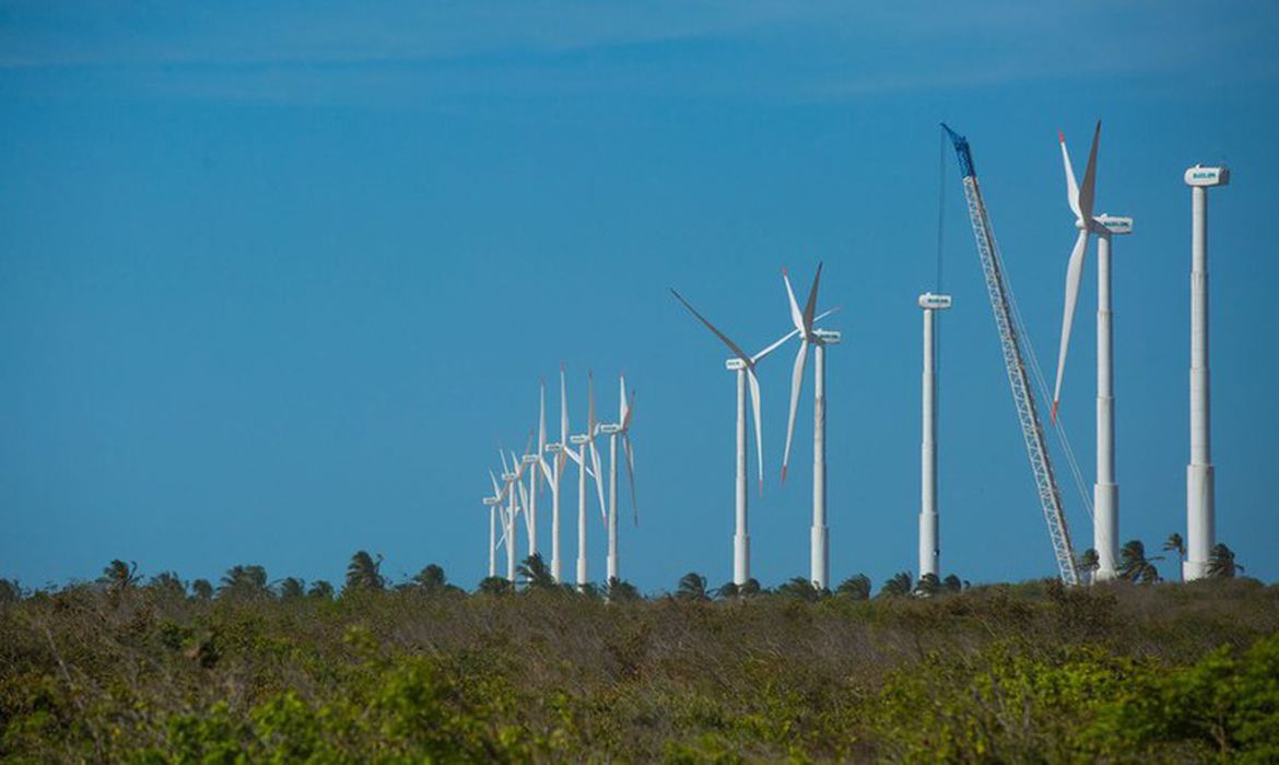 Materiais de energia limpa podem ser problema futuro, diz pesquisadora