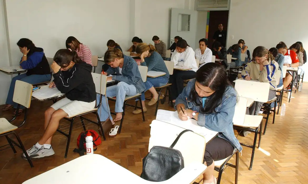 USP abre 10 mil vagas para curso gratuito e a distância (todo o Brasil pode fazer)