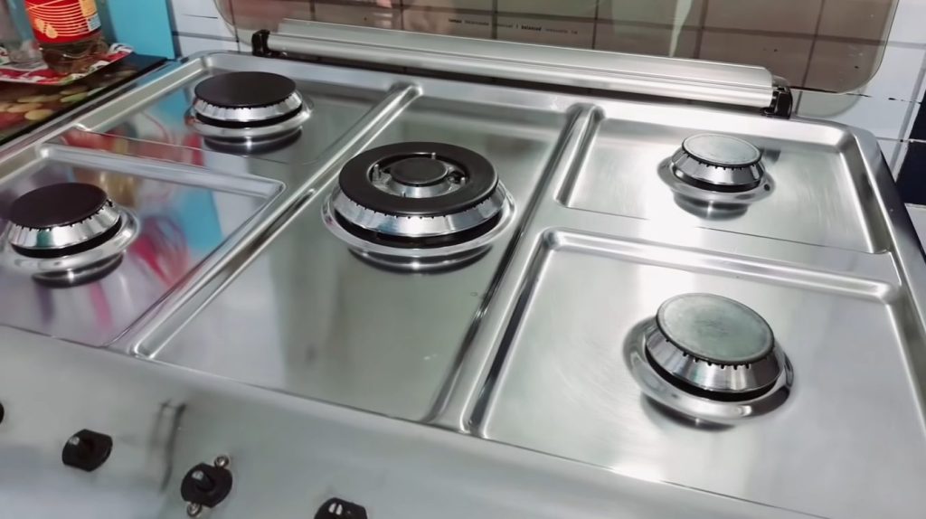 Essa é a maneira mais eficiente para limpar o fogão