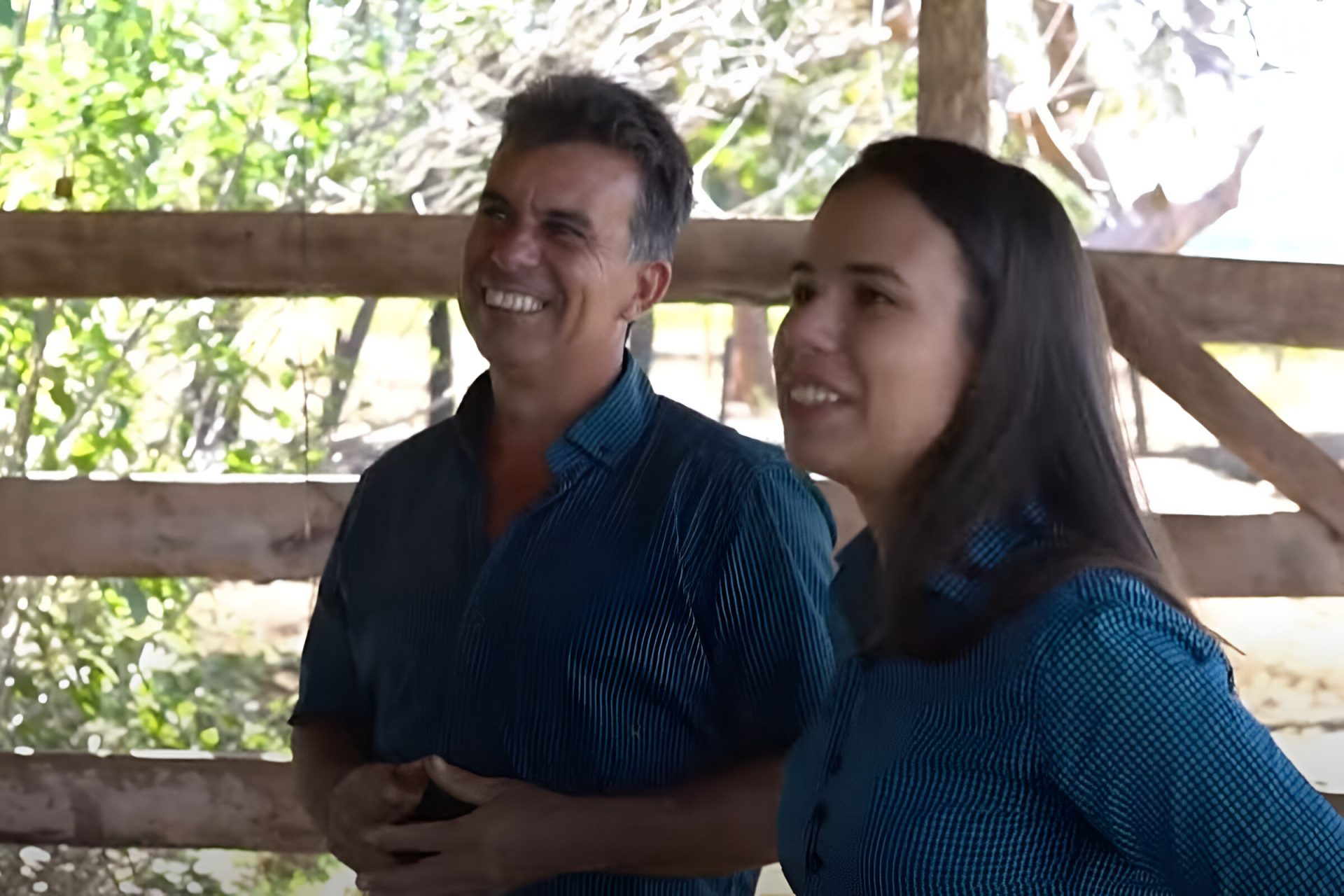 Railane e o pai Rolmi dos Santos. (Foto: Captura/Youtube)