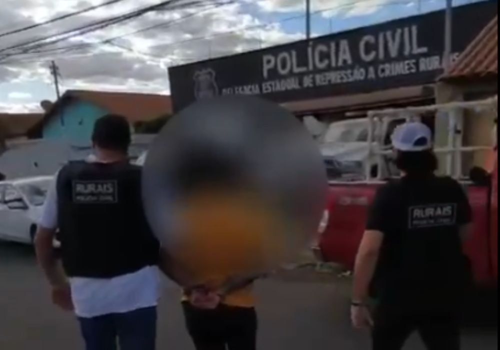 Homem foi preso após roubo de usina fotovoltaica em Uruaçu. (Foto: Divulgação/ PC)