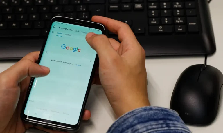 Governo pede que Google e Apple incluam biometria no acesso ao e-mail