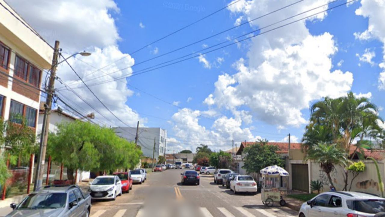 Rua Benedito Borges Almeida, em Anápolis. (Foto: Reprodução/ Google Street View)