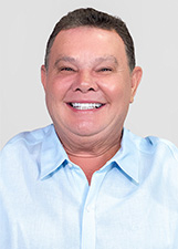 Renis Eustáquio Gonçalves