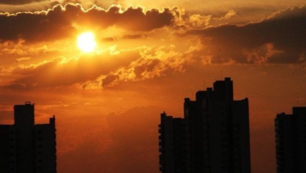 Onda de calor vem atingindo vários locais.