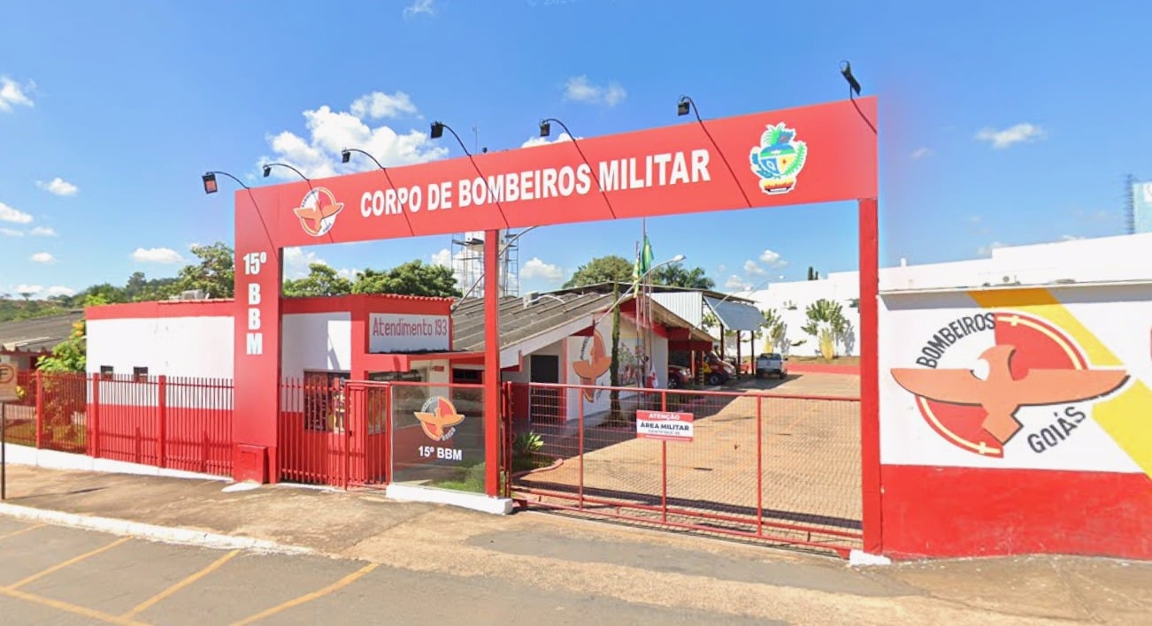 Unidade dos Bombeiros onde o garoto recebeu os primeiros socorros (Foto: Google Maps)